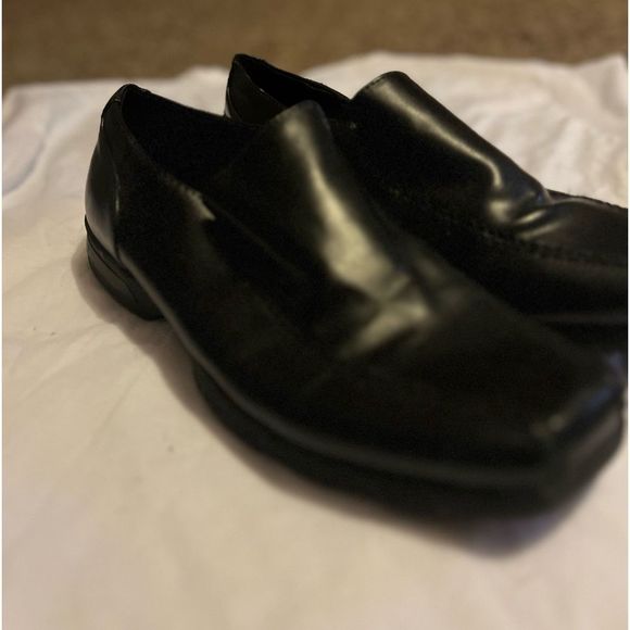 Apt. 9 Men’s Dress Shoe - Picture 2 of 5
